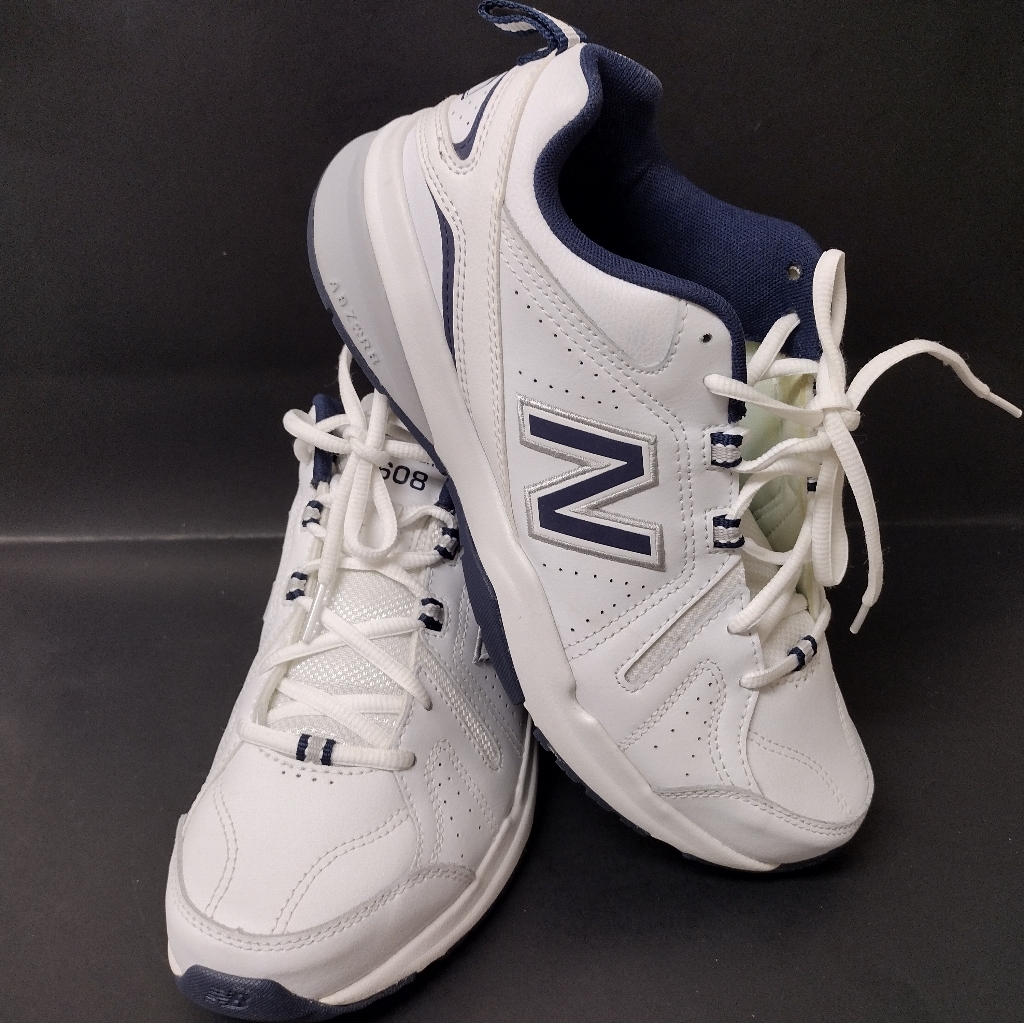 - New Balance 608 -Men's Athletic Shoes Size : 8.5